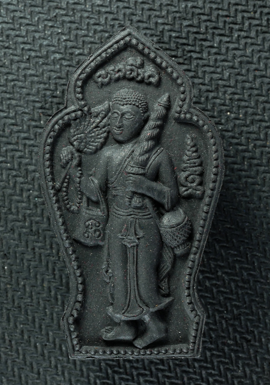 17Sep24 (2)ap.jpg - พระสีวลี มหาเศรษฐี มังมีทรัพย์ เนื้อผงใบลาน ผงพุทธคุณ ผงว่าน ฝังตะกรุดเงินทอง ติดจีวร หลวงปู่สีห์ สีหะเตโช(พระครูสิริปริยัติโกศล) วัดโต่งโต้น ต.หมูสี  [..] | https://kamulet.in.th